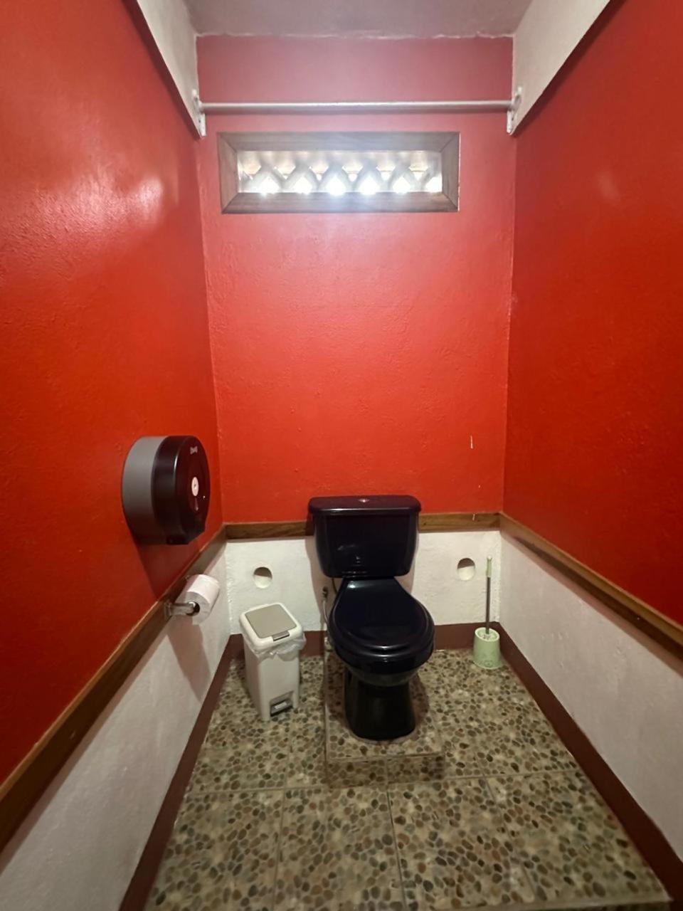 Hotel Don Quichotte トルトゥゲーロ エクステリア 写真