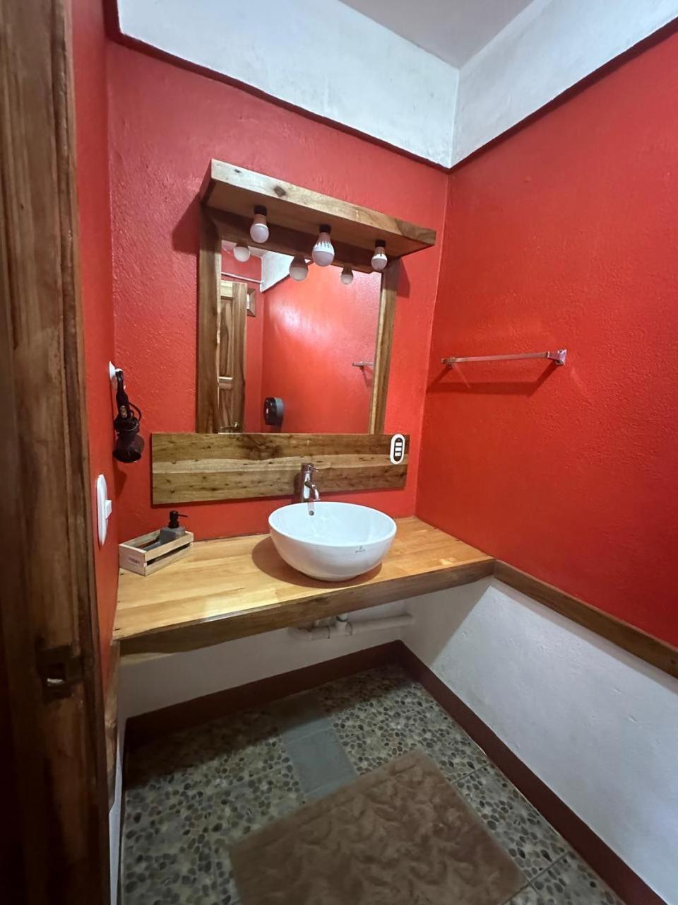Hotel Don Quichotte トルトゥゲーロ エクステリア 写真